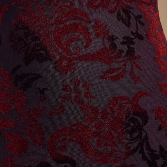 Dress - Picture 6 of 6